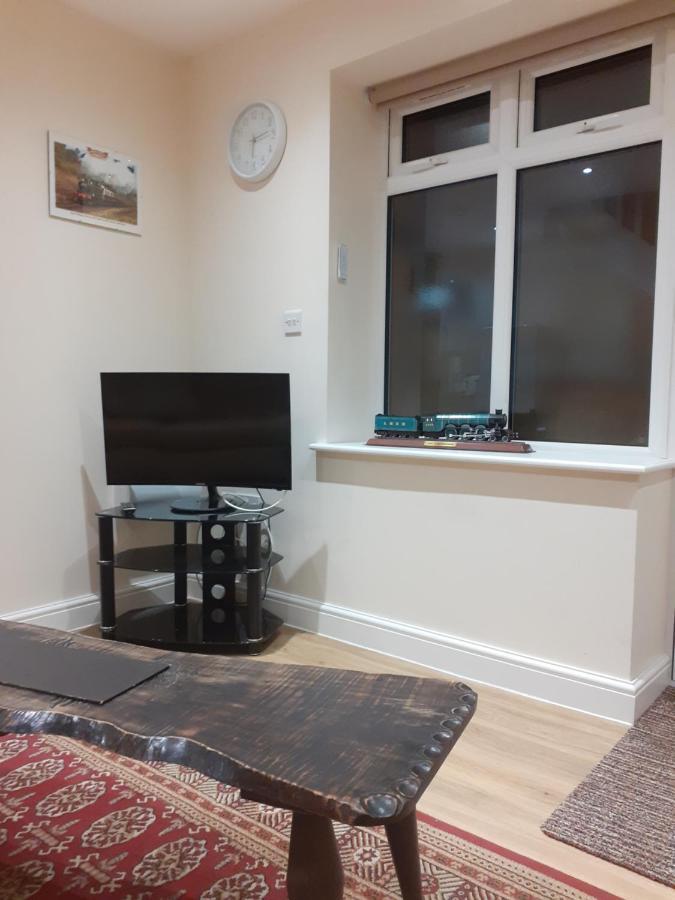 Апартаменты Station Retreat 6B Comberton Terrace Киддерминстер Экстерьер фото